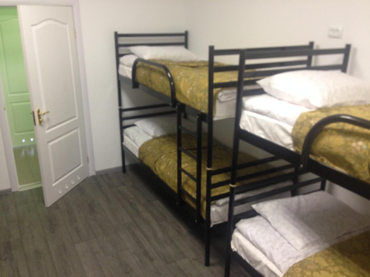 Art Galery Hostel Lwów Zewnętrze zdjęcie